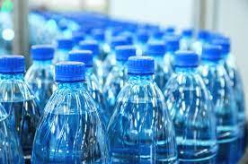 The Truth Behind Bottled Water: Examining the Pros and Cons of This Popular Beverage