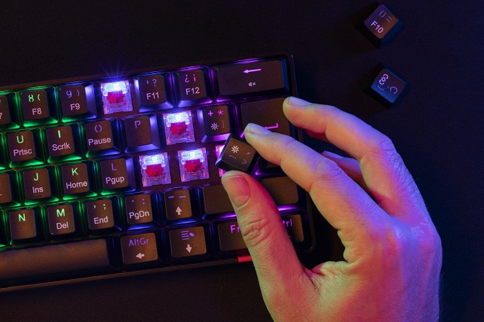Revolutionizing Typing Experience: The Dynamics of Dome Switch Keyboards by Metal Dome