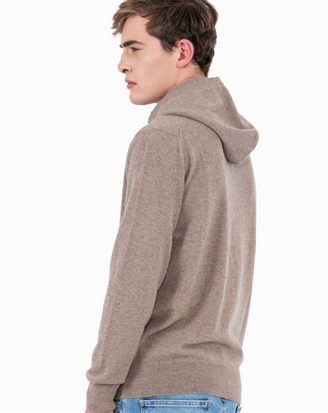 Why do men choose the affordable cashmere hoodie?