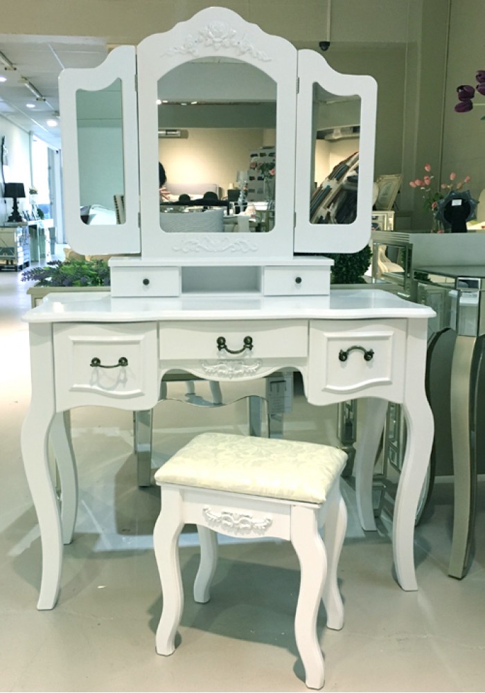 Enhance your places’ décor and ambiance with Replica Furniture NZ