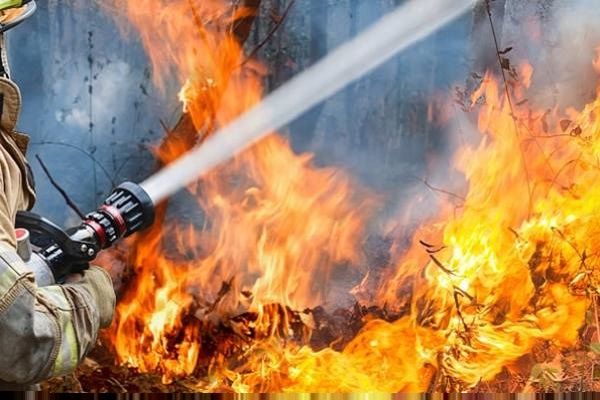 Common Fire Hazards in the Workplace that Professional Fire Protection Services Can Mitigate
