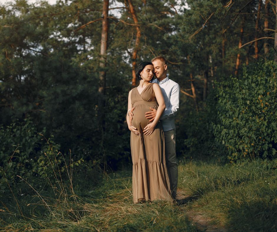 Timeless Moments in Maternity Photography
