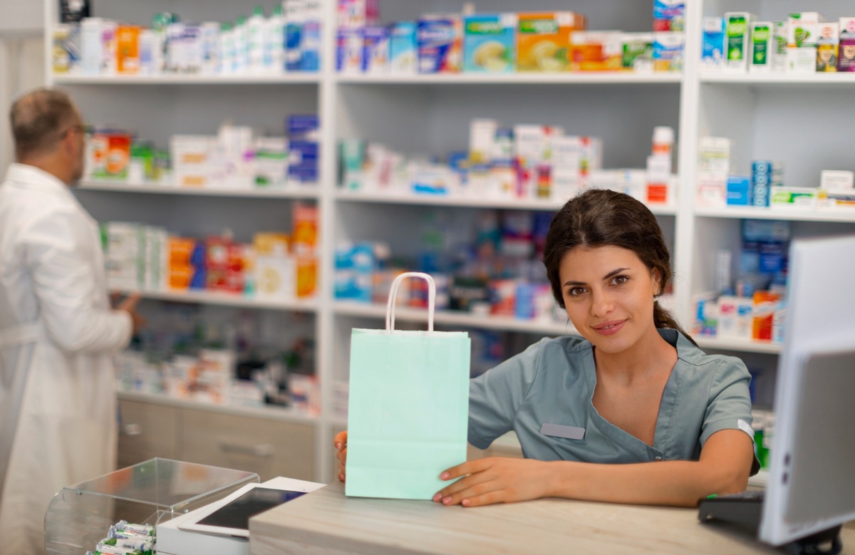 Improving Medication Adherence among Seniors: The Role of LTC Pharmacies