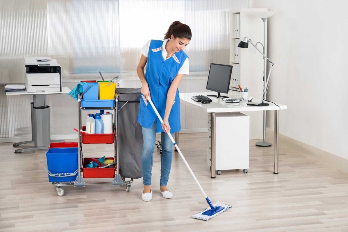 Tips for Combining Full-Time Maid Services and Office Cleaning in Kuala Lumpur