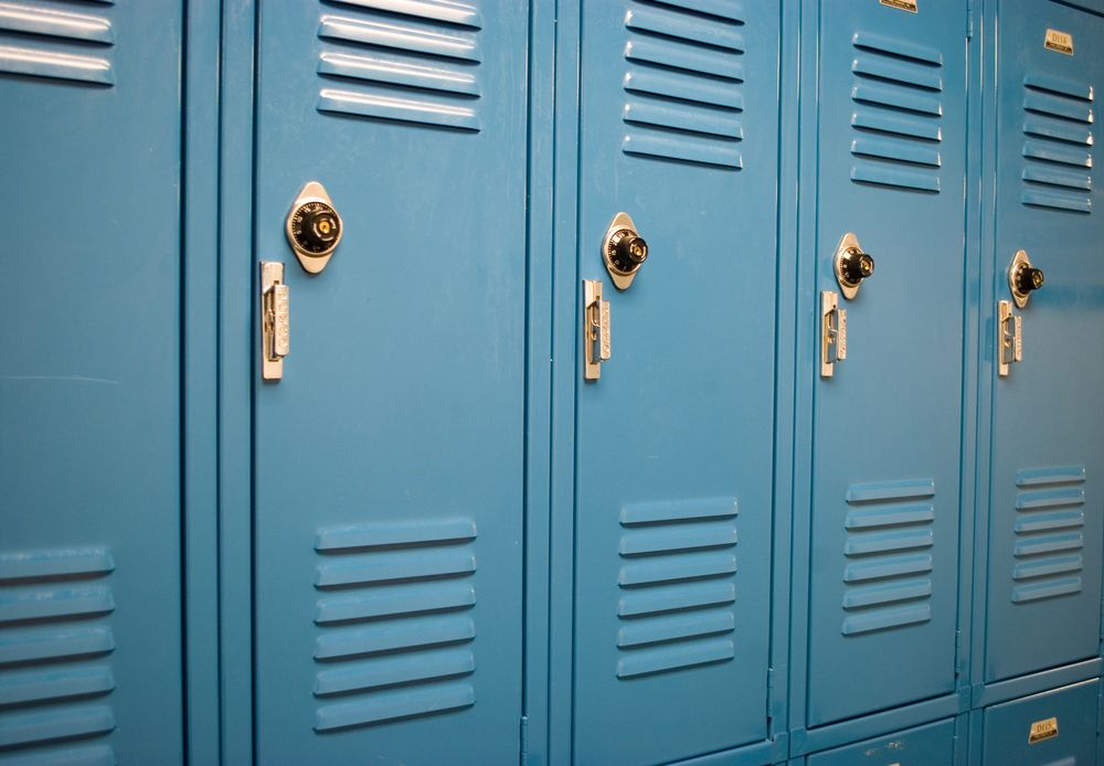 Ultimate Guide to Choosing the Right Lockers for Your Business