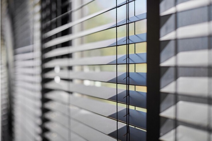 Warmth and Style: Embracing Wooden Blinds in Birmingham