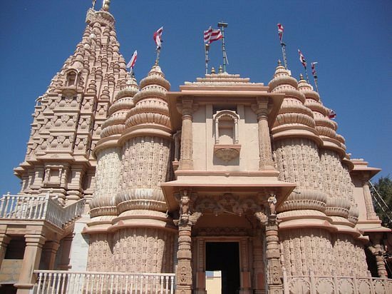 Dwarka Temple: Entry Details and Opening Hours