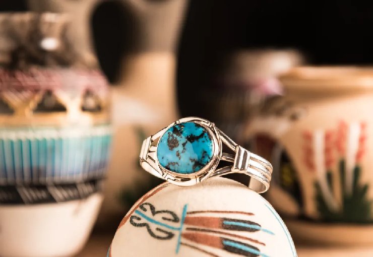 Adorn Your Style: Turquoise Jewelry Patterns That Get everyone's attention