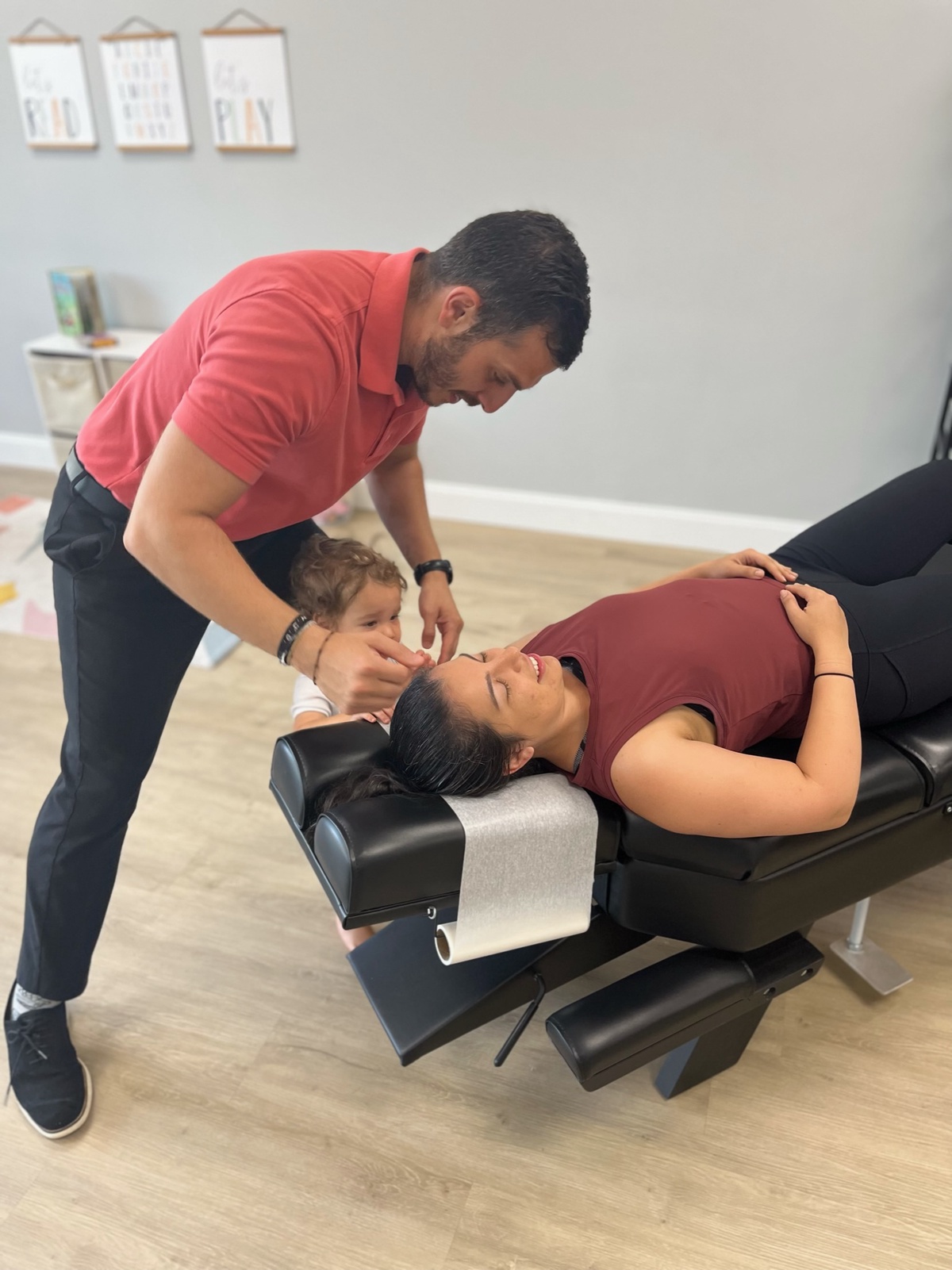 Navigating Wellness: Choosing the Right Chiropractor in Florida for Your Spinal Health