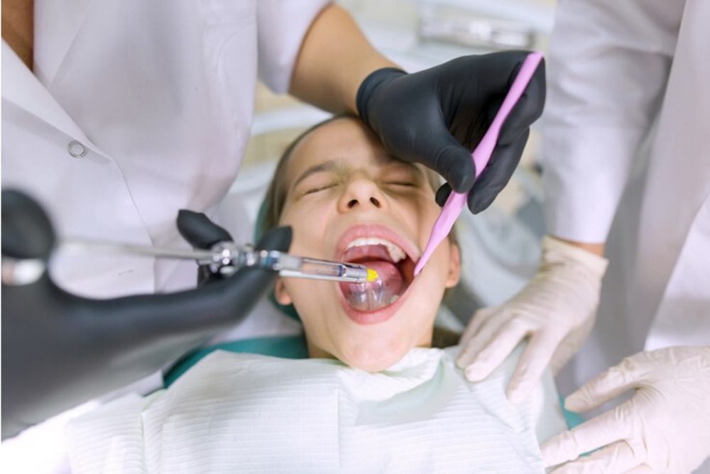 Smile Bright: Finding the Best Dentist in Dallas