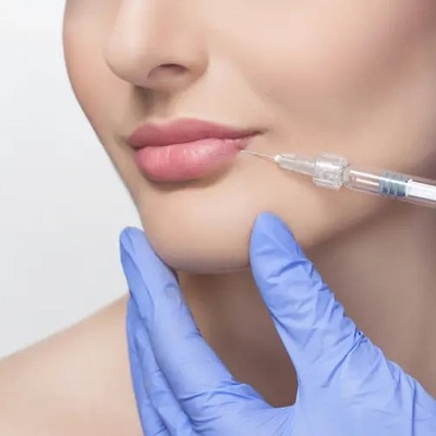 Refining Beauty: The Artistry of Lip Reduction Treatment