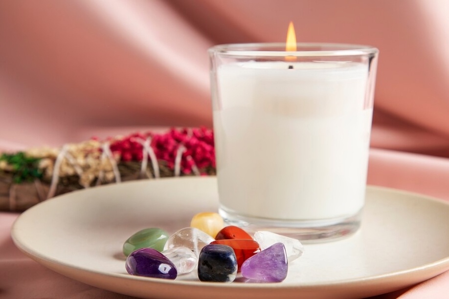 Gemstone Candles Enchantment: Discover the Magic Within the Flame
