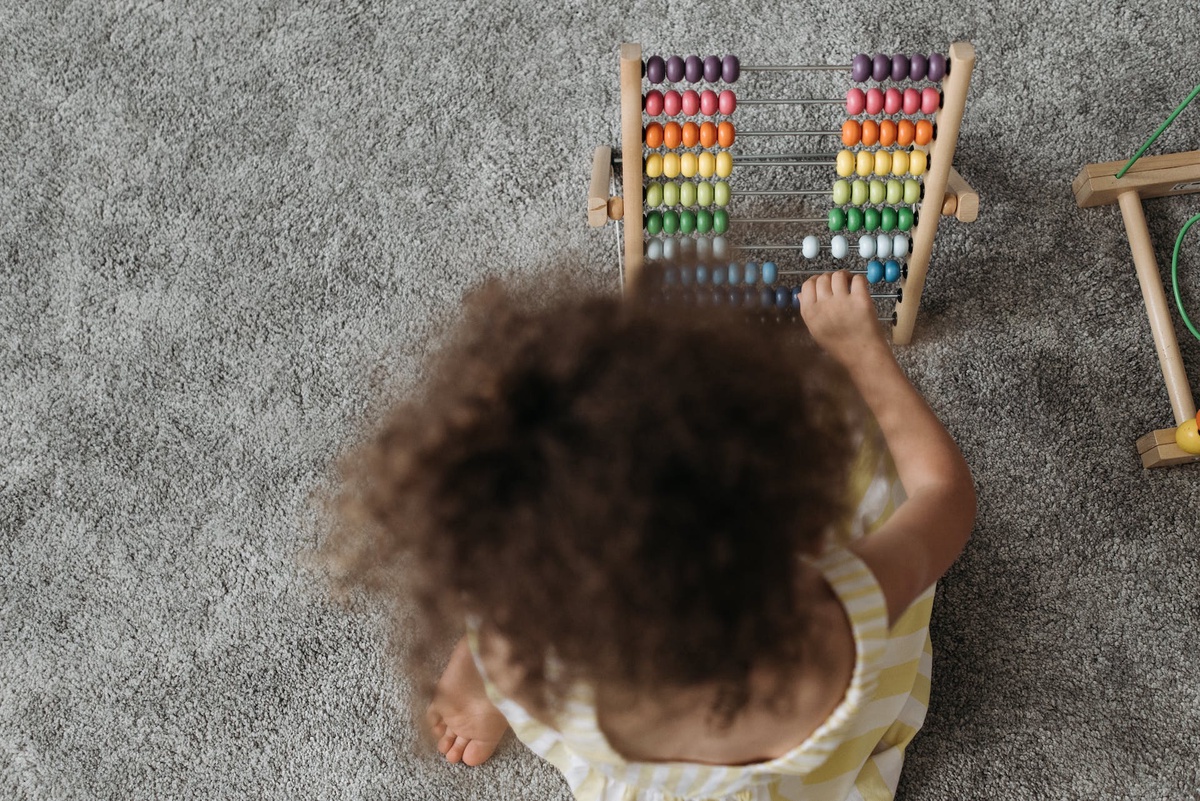 Which Skills Can Educational Toys Help Develop in 15-Month-Old