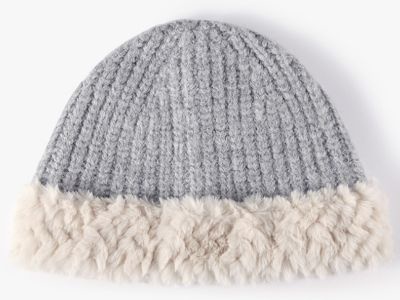 Beanies for Hair Protection: Avoiding Damage While Staying Stylish