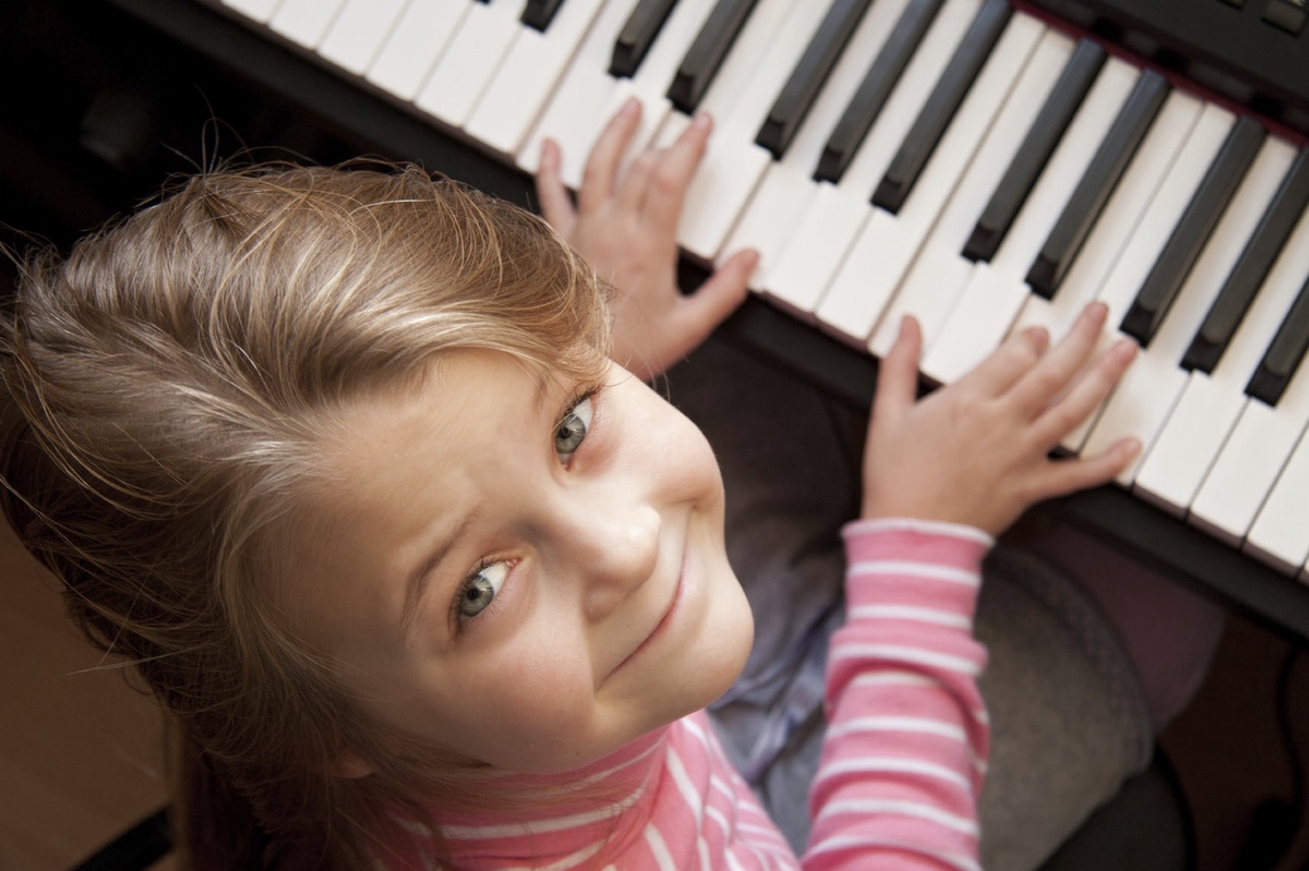 Striking the Right Chord: Expert Tips for Finding the Perfect Private Piano Tutor