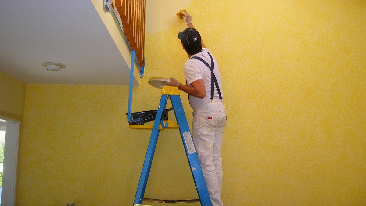 How to Make the Right Choice When Hiring Commercial Painters