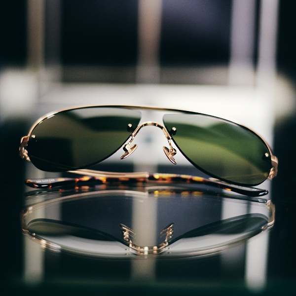 The Epitome of Style: Curating Your Look with Luxury Sunglasses from Le Curie Paris