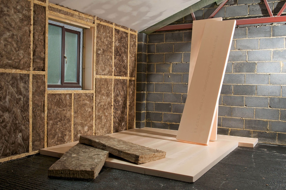 6 Benefits of Soundproof Insulation in Commercial Spaces