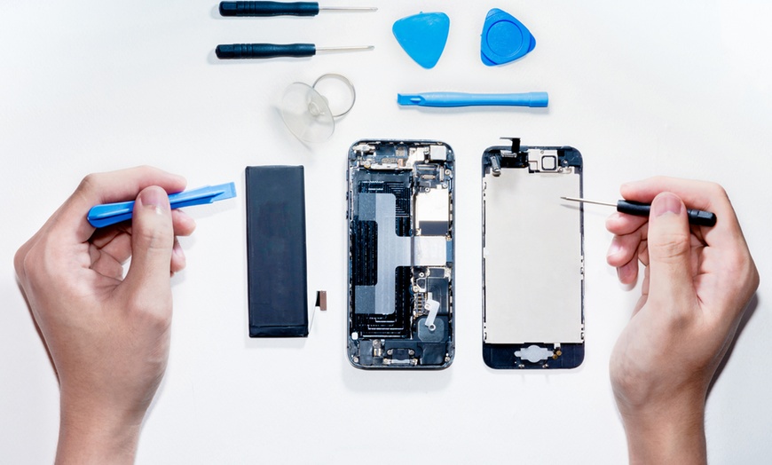 Get Your iPhone Running Smoothly Again: Repair Services in Dubai