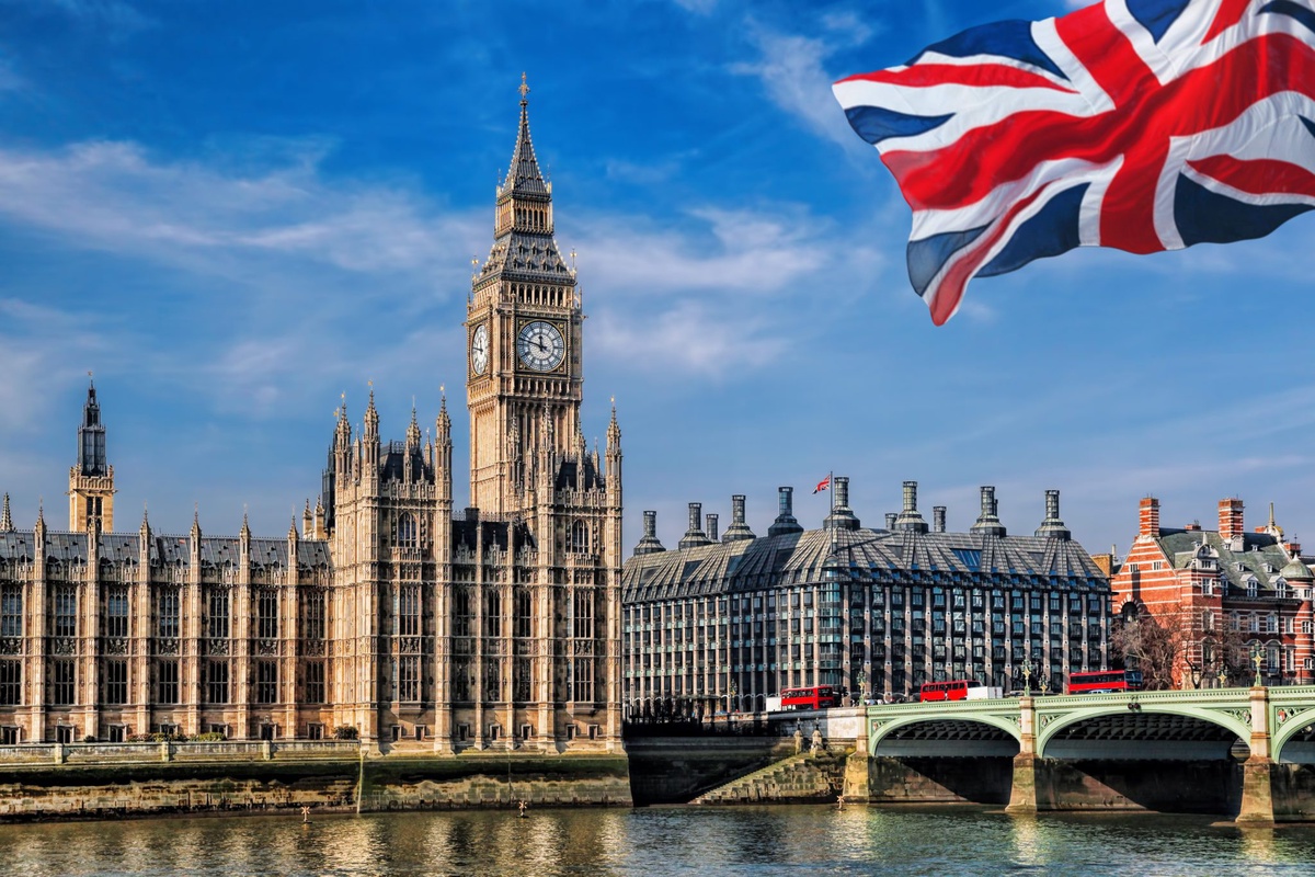 Becoming British: The Path to Naturalisation as a British Citizen