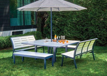 Hauser's Patio Elegance: Unveiling the Pinnacle of Luxury with Cantilever Patio Umbrellas