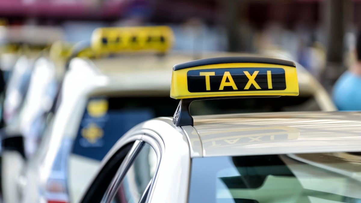Taxi from Manchester Airport: Your Ultimate Guide