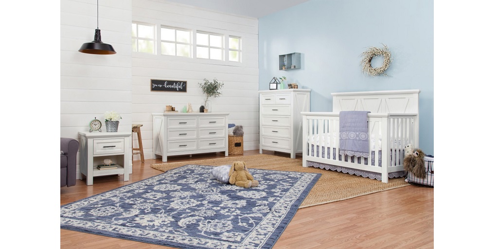 Decorating Your Baby’s Space: Why You Should Opt for Nursery Furniture Sets