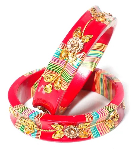 Jewels of Tradition: Bridal Lakh Bangles for the Timeless Bride