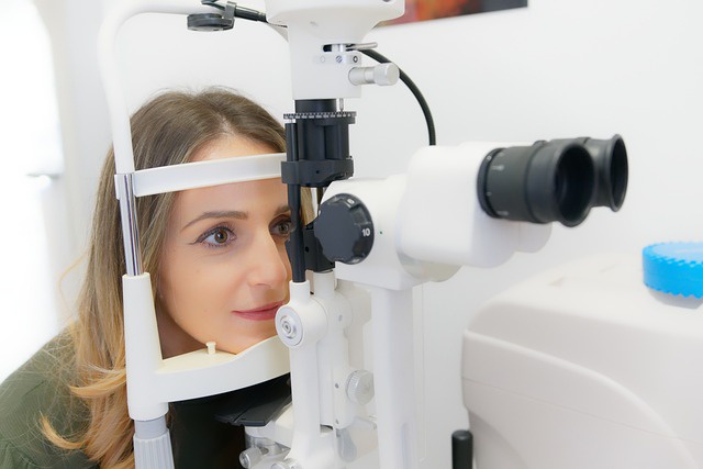 Clear Comfort, Clear Vision: The Complete Guide to Eye Drop Selection