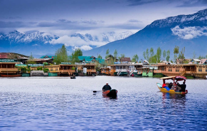 Best Time To Visit Kashmir, The Valley Of Adventure And Beauty