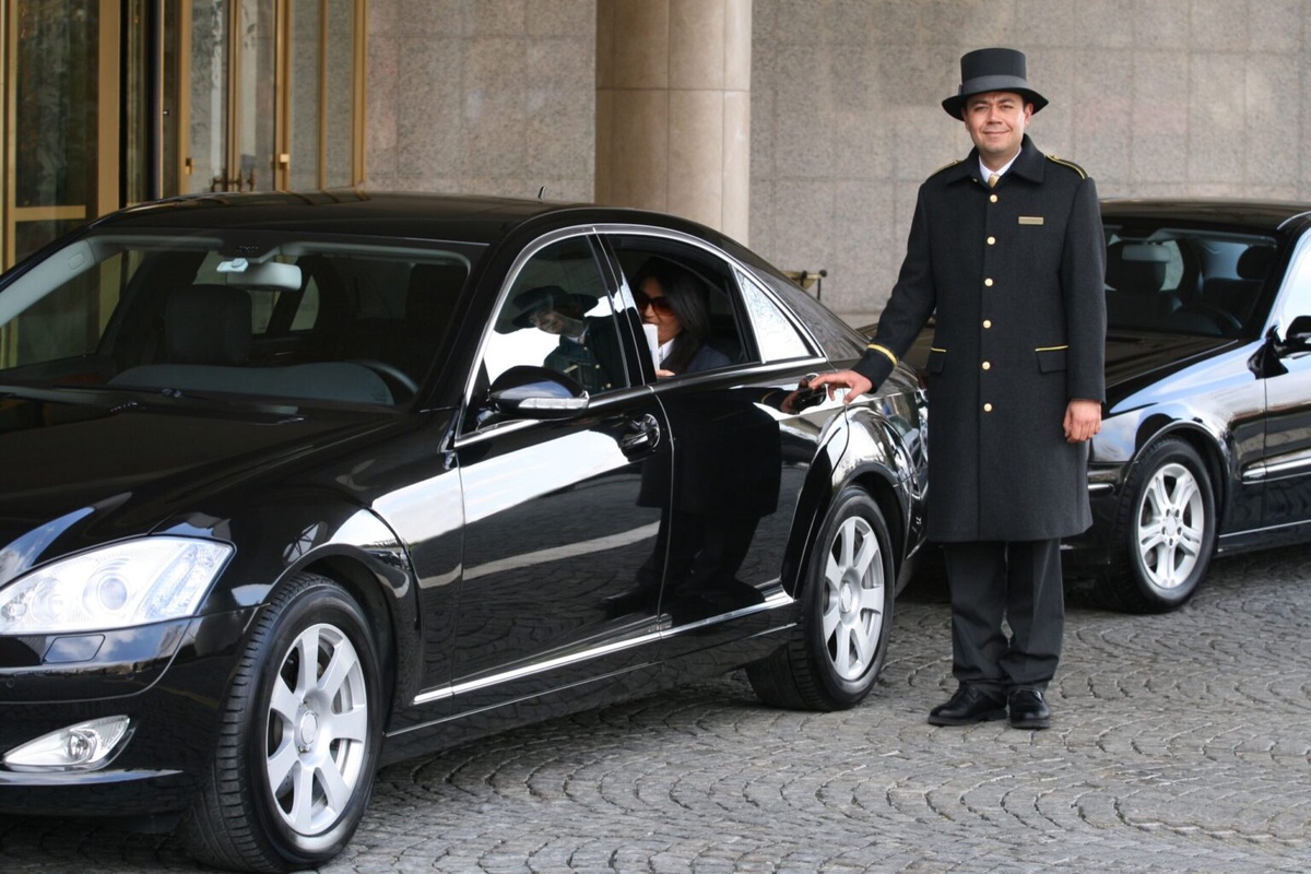 Zurich Airport to Winterthur Limo Service
