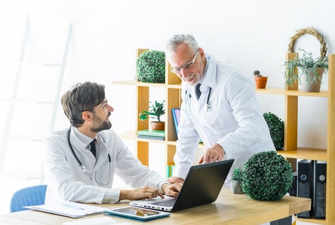 Digital Diagnosis: Transforming Your Practice with a Healthcare SEO Consultant