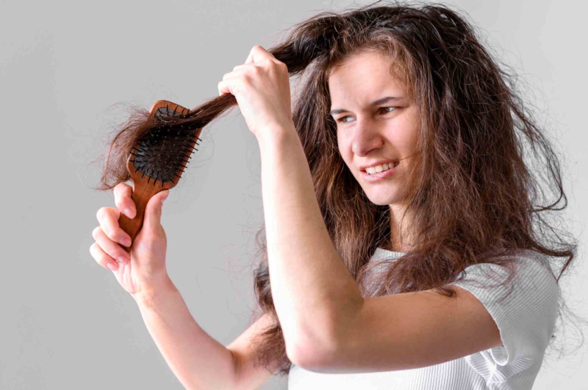 10 Essential Tips for Reviving Dry Hair: Ultimate Guide to Moisture & Shine