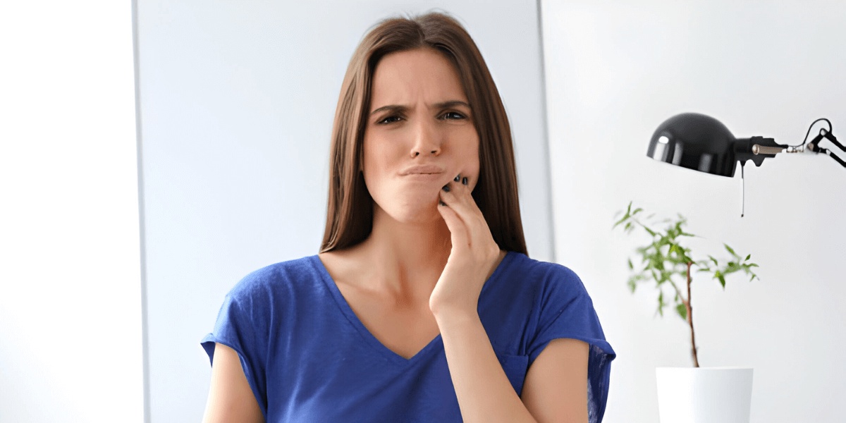 9 Reasons Why Your Gums Might Be Hurting