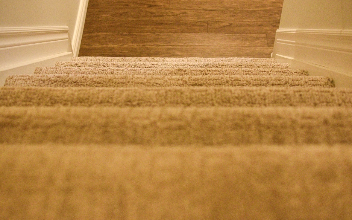 The Ultimate Carpet Buying Guide: How to Find Your Living Room's Perfect Match