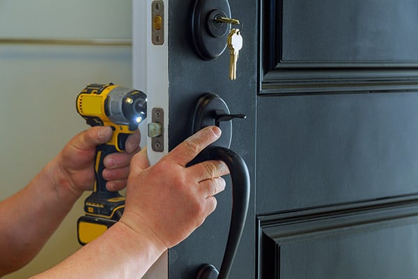 Swift Solutions: Lockout Locksmith in Birmingham for Rapid Assistance