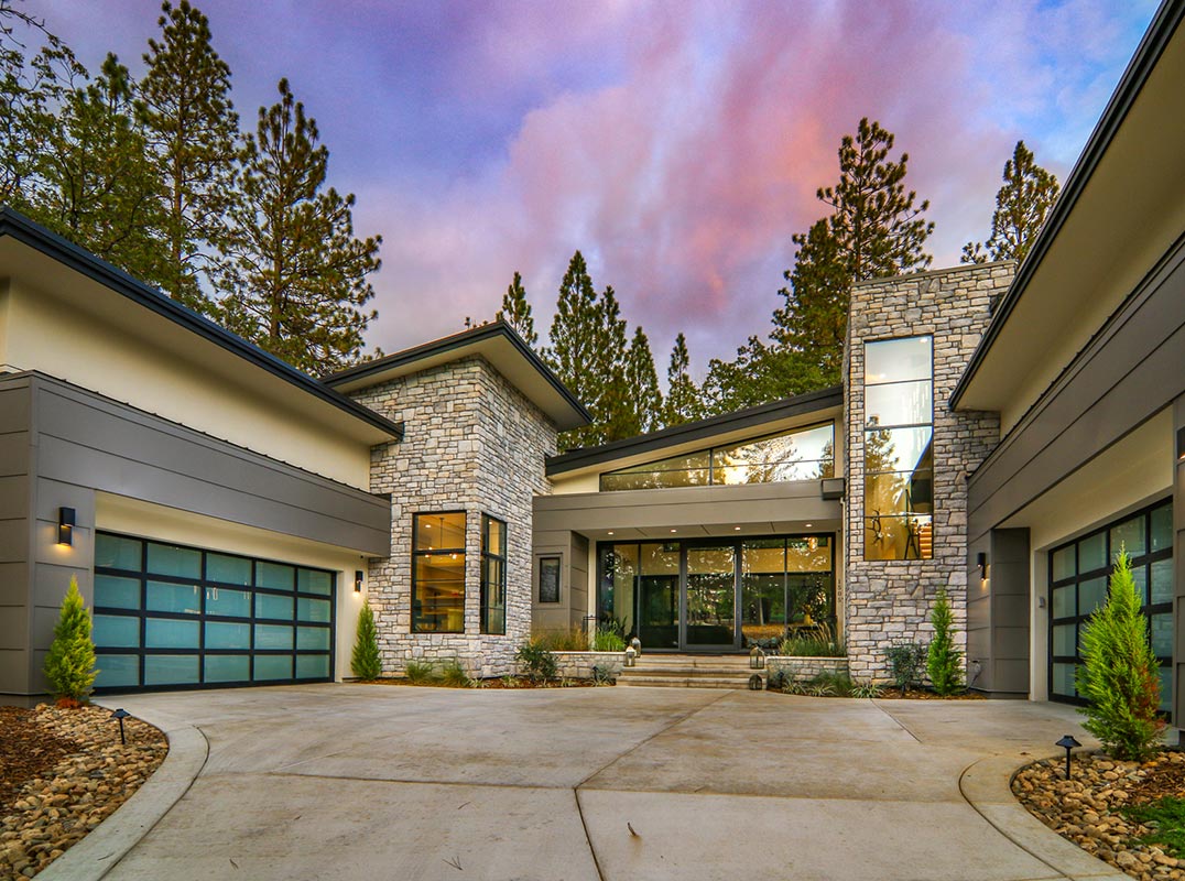 Exploring Woodland Park: A Guide to Luxury Mountain Homes for Sale