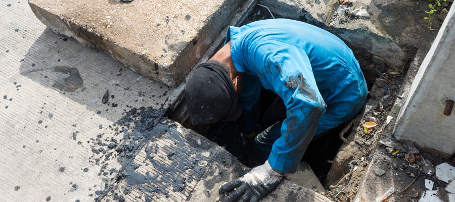 DIY Solutions for Clearing Blocked Drains in Oxford Homes: