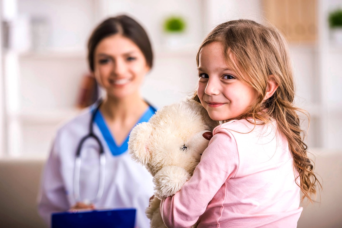 Pediatrician vs. Family Doctor: Choosing the Right Care for Your Family
