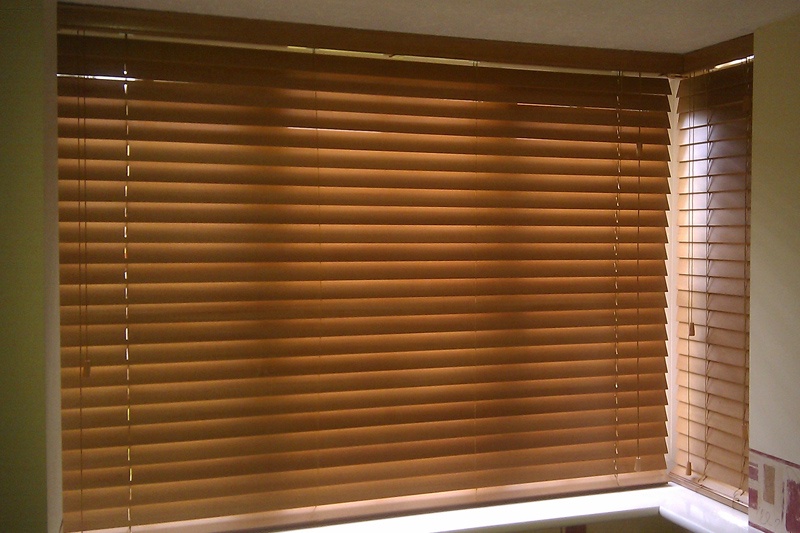 How to Easily Maintain Your Venetian Blinds?