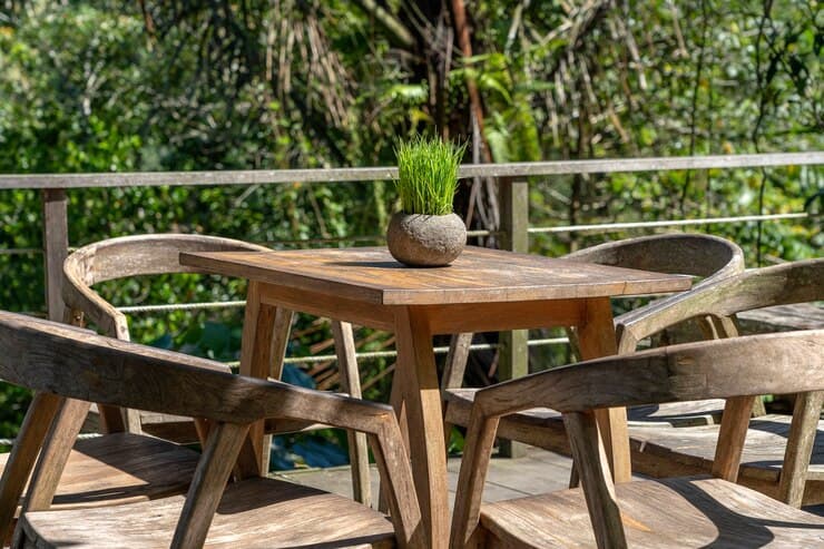 Al Fresco Dining Redefined: Teak Outdoor Tables for Stylish Gatherings