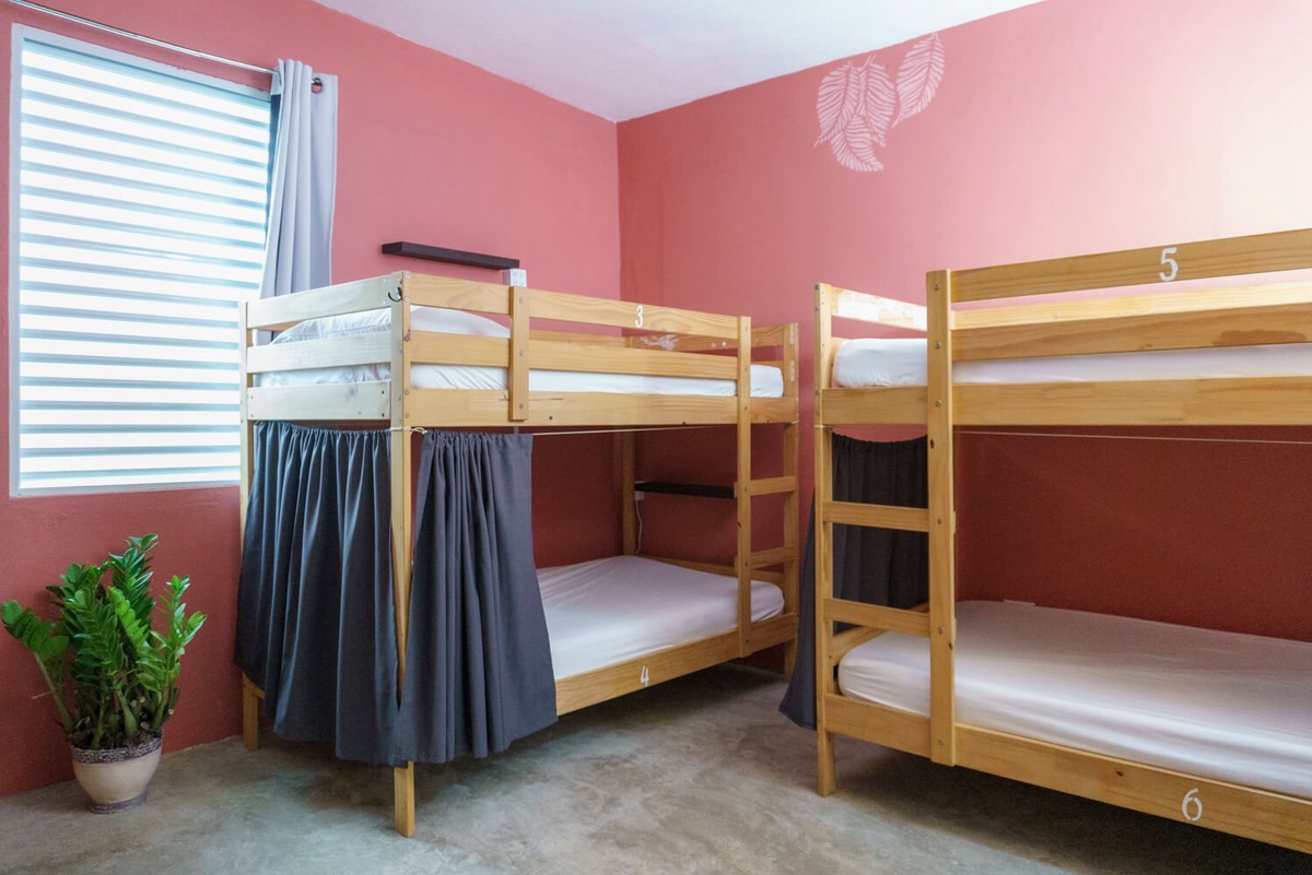 What Makes Dorm Room Travel a Budget-Friendly Option for Travellers?