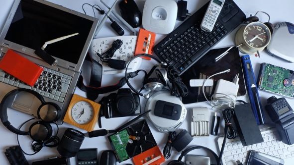 Navigating the E-Waste Recycling Landscape in India: A Closer Look at Koscove E-Waste