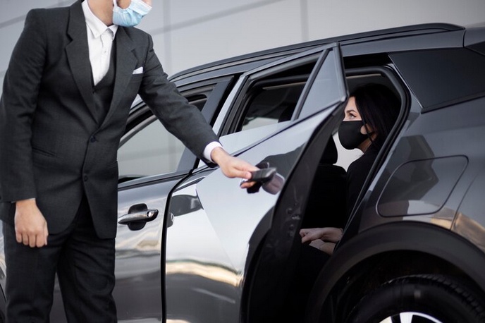 First-Class Travel: Discovering Dallas Airport Car Services