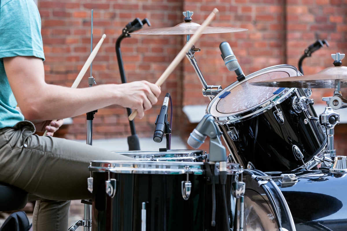 Rhythm, Fun, and Learning: The Benefits of Drum Lessons for Kids