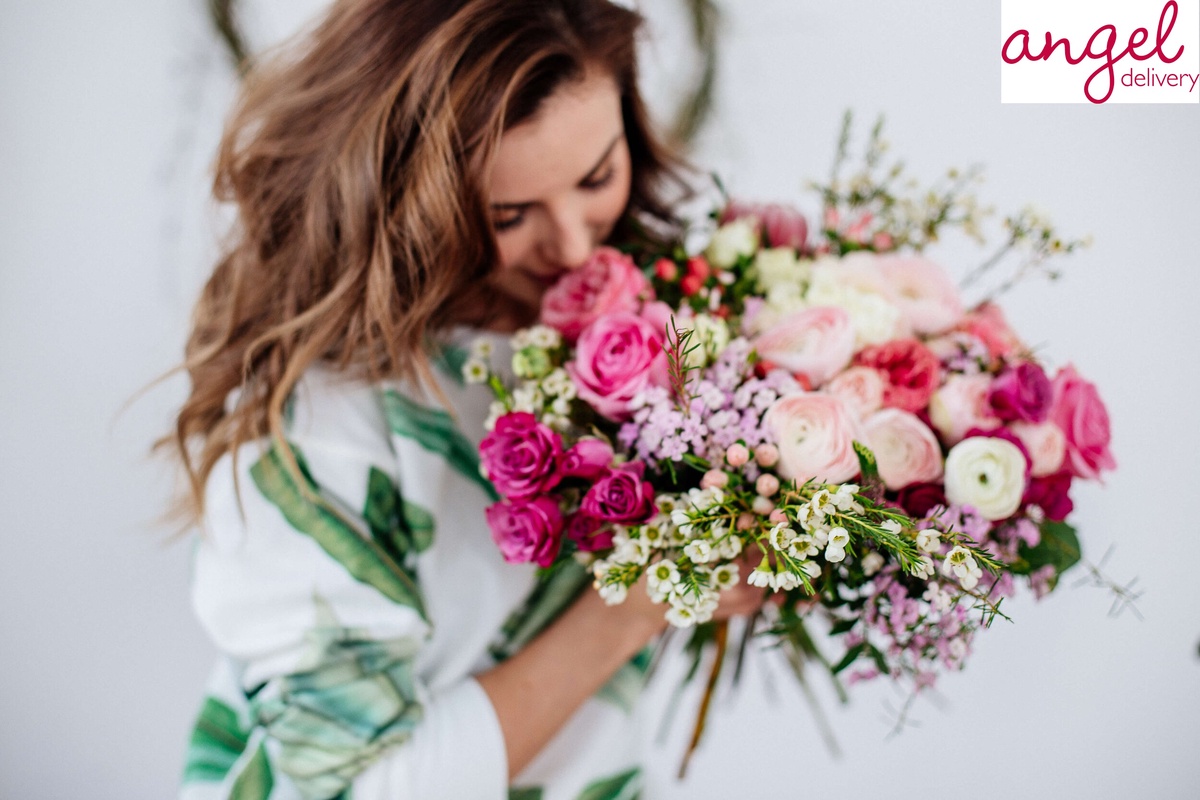 Flower Bouquet 101: Guide to Selecting and Gifting the Bouquets