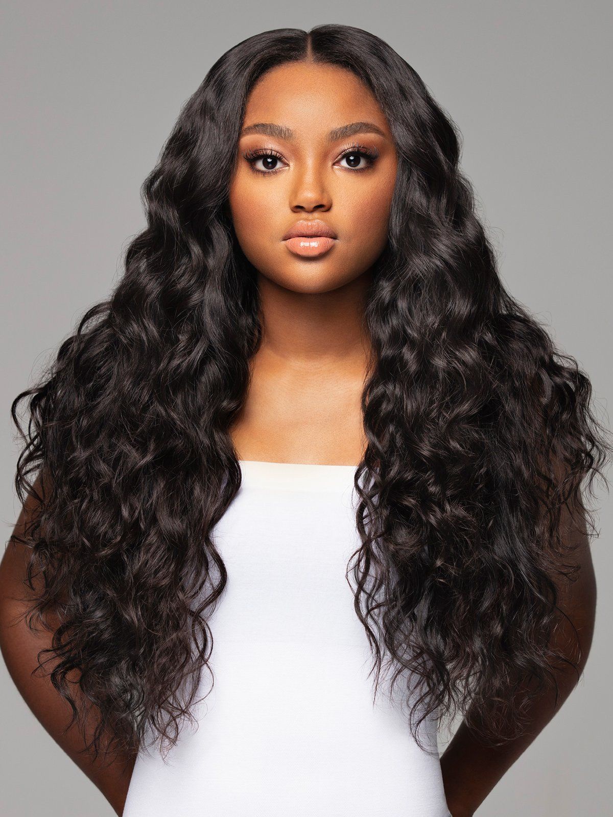 Waves of Elegance: A Guide to Wavy Hair Wigs