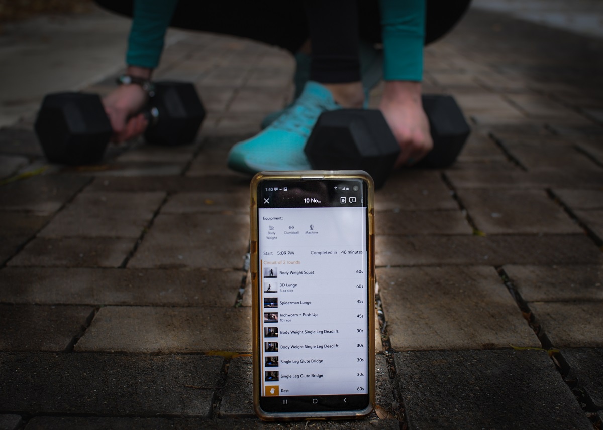 Remote Fitness Training Apps for Home Workouts