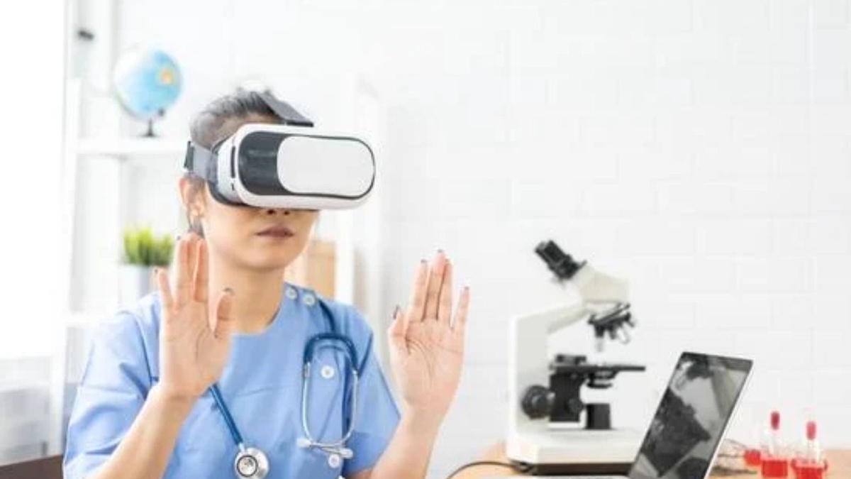 Benefits of using AR & VR technology