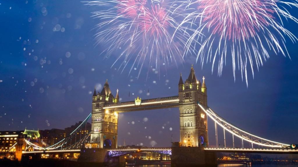 Light Up Your Celebrations: Buy Fireworks Online in the UK with TopShotter Fireworks